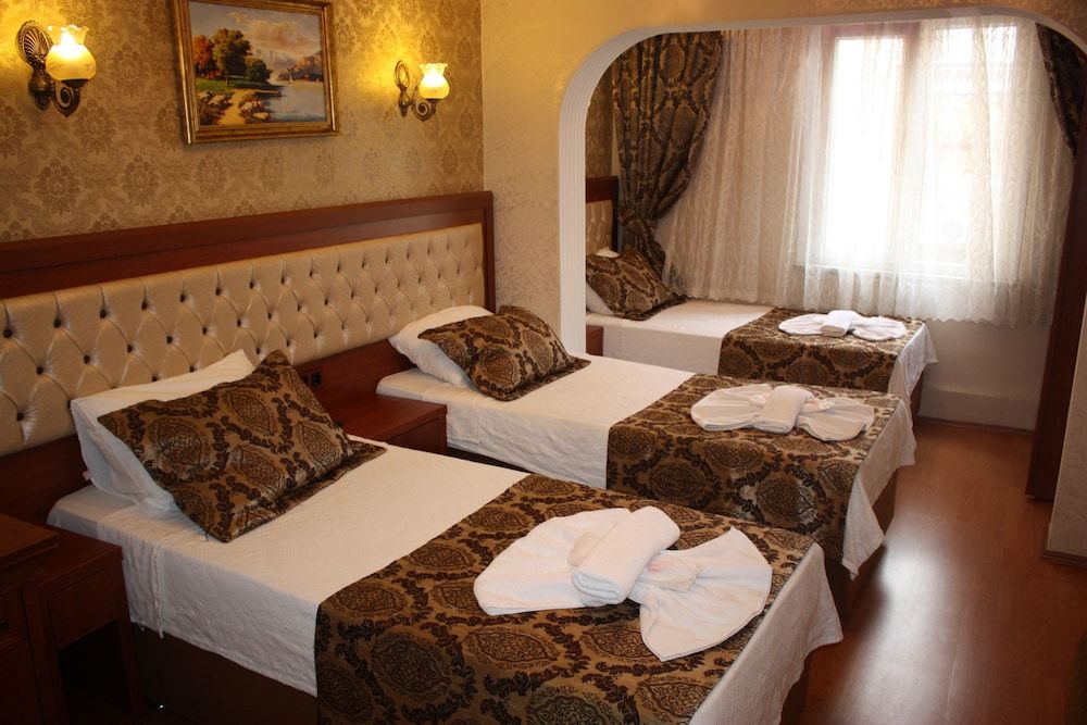 Big Apple Hotel 2