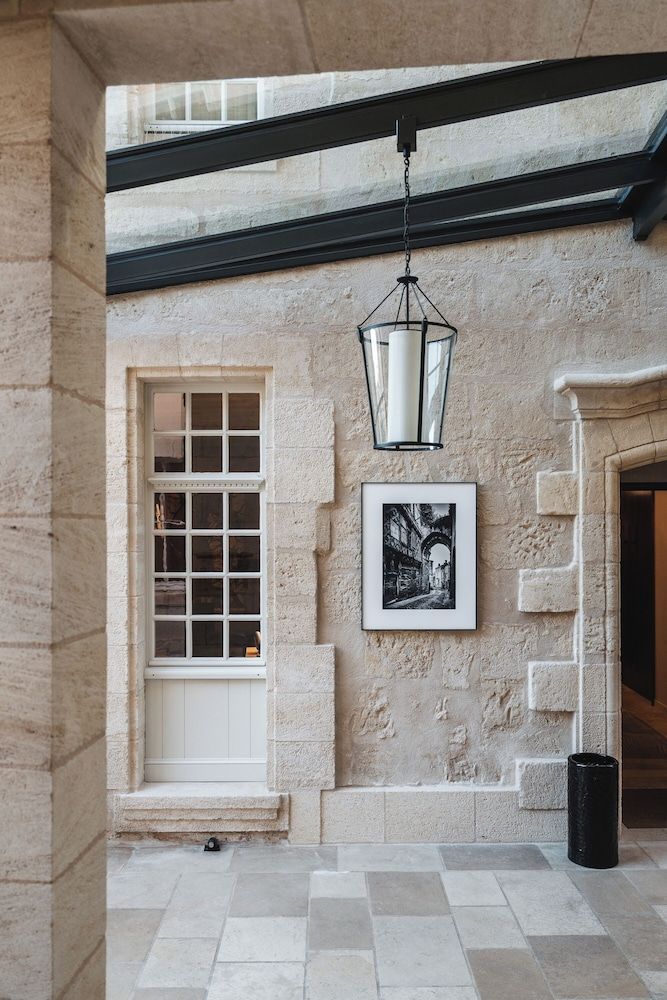 Hôtel de Pavie 1