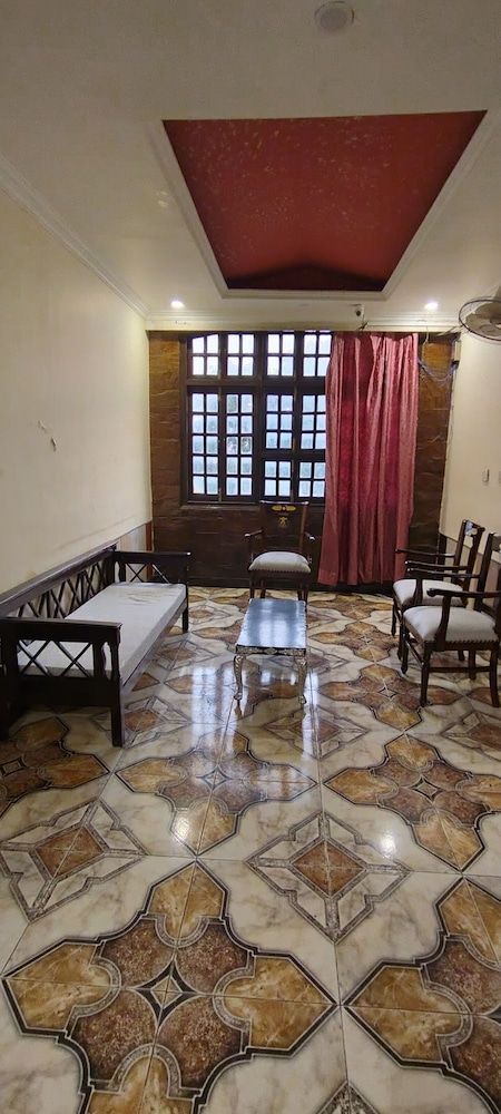 HOTEL RIZ VARANASI 2