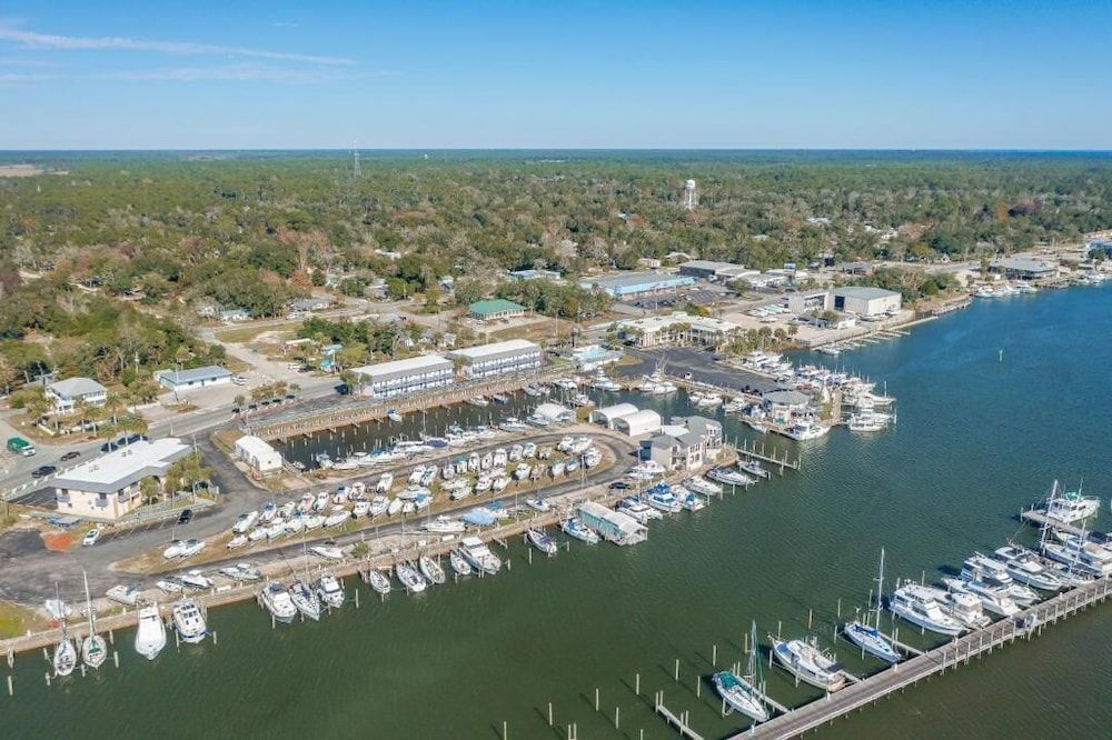 The Moorings Hotel and Marina 1