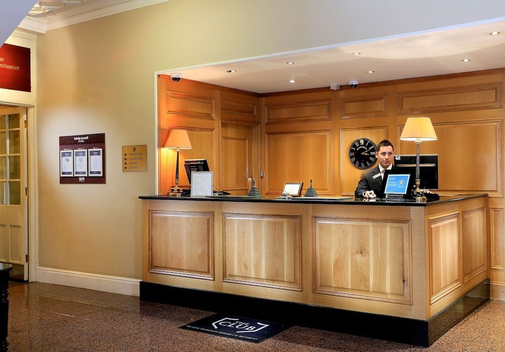 Macdonald Old England Hotel & Spa 2