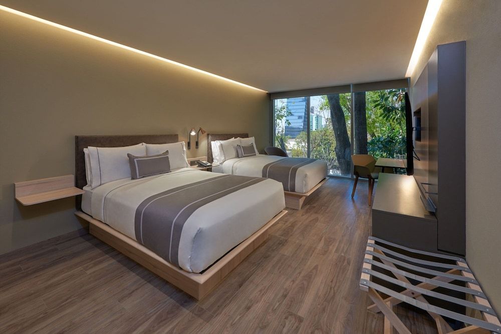 City Express Plus by Marriott Guadalajara Providencia 1