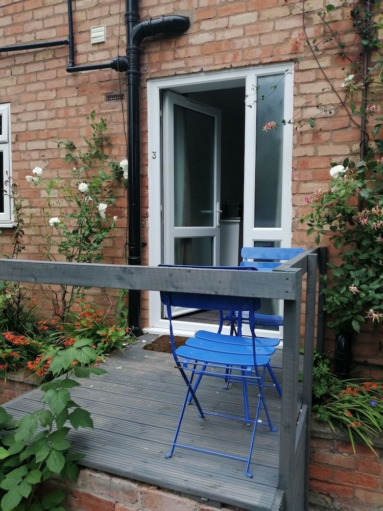 Featherbed Cottage 2