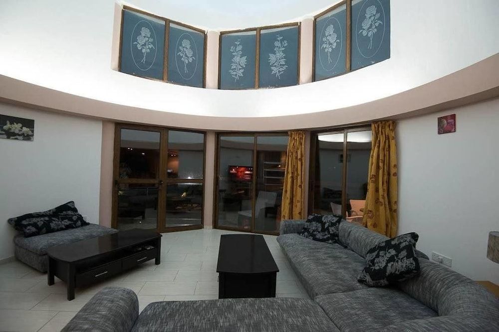 Bella Rosa hotel Cyprus 2
