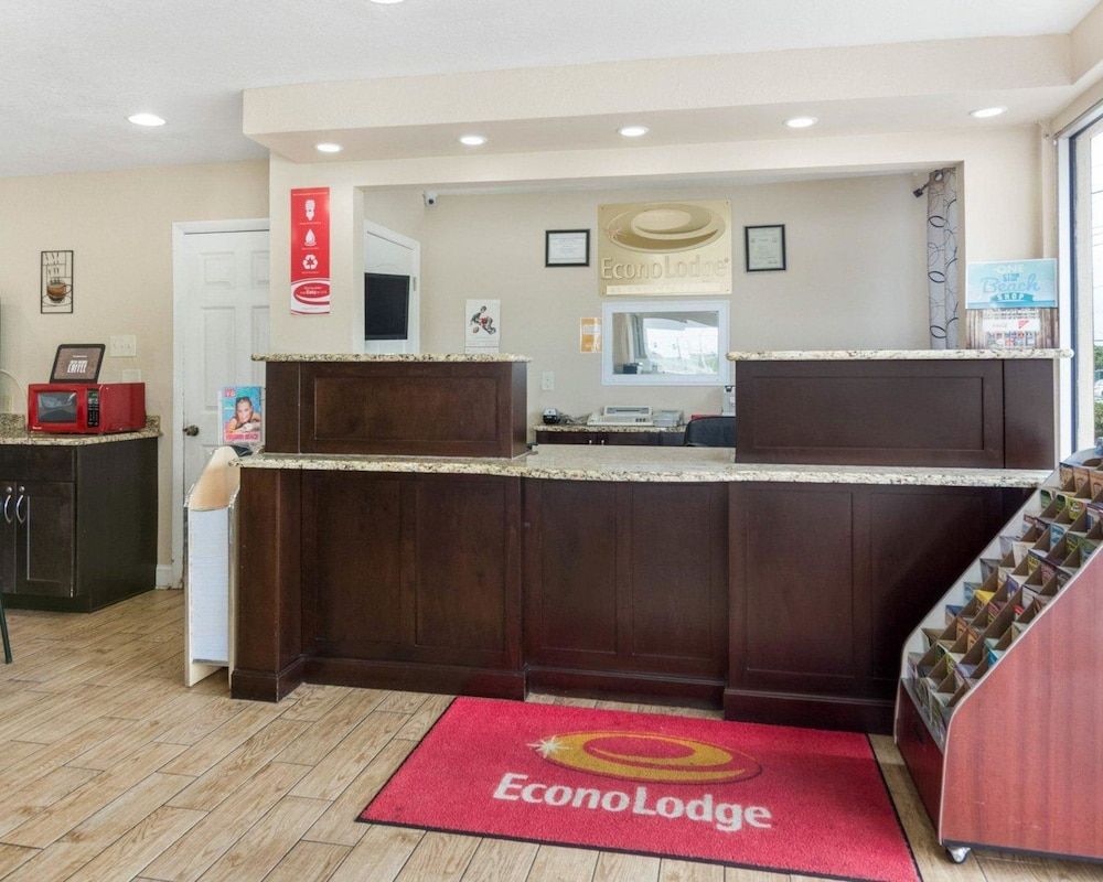 Econo Lodge Virginia Beach Town Center 2
