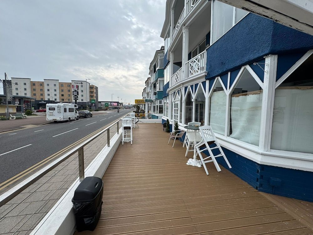 Sea Side Hotel 1