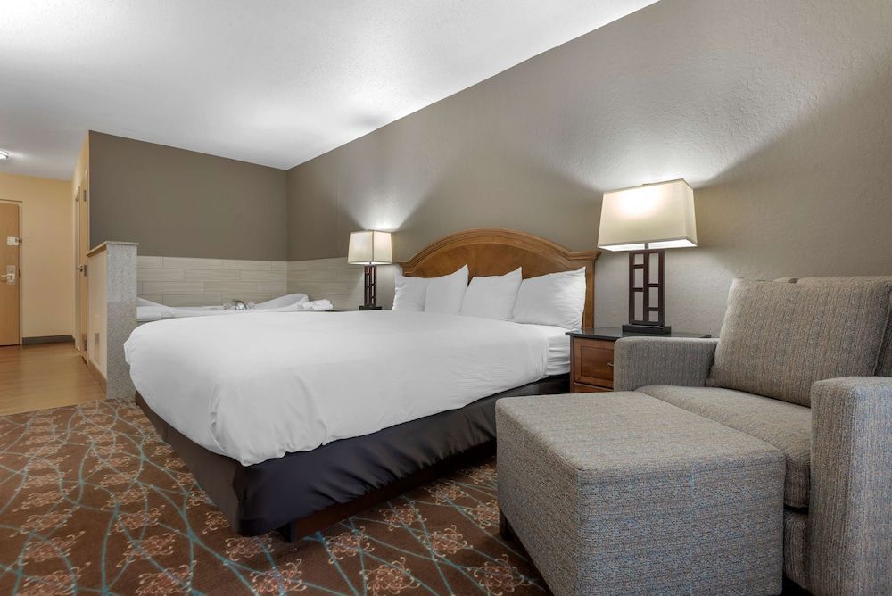 Best Western University Inn 1