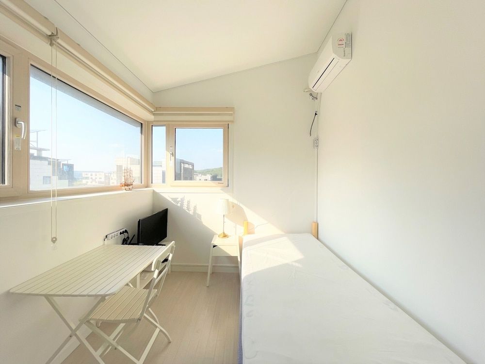 Koin Guesthouse Incheon airport 1