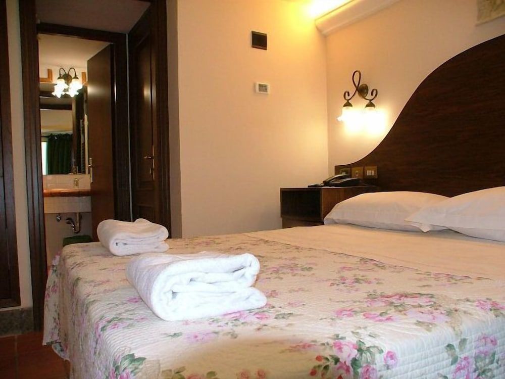 Hotel OKAPI 2