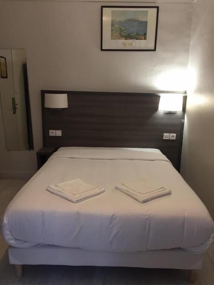 PAX HOTEL 1
