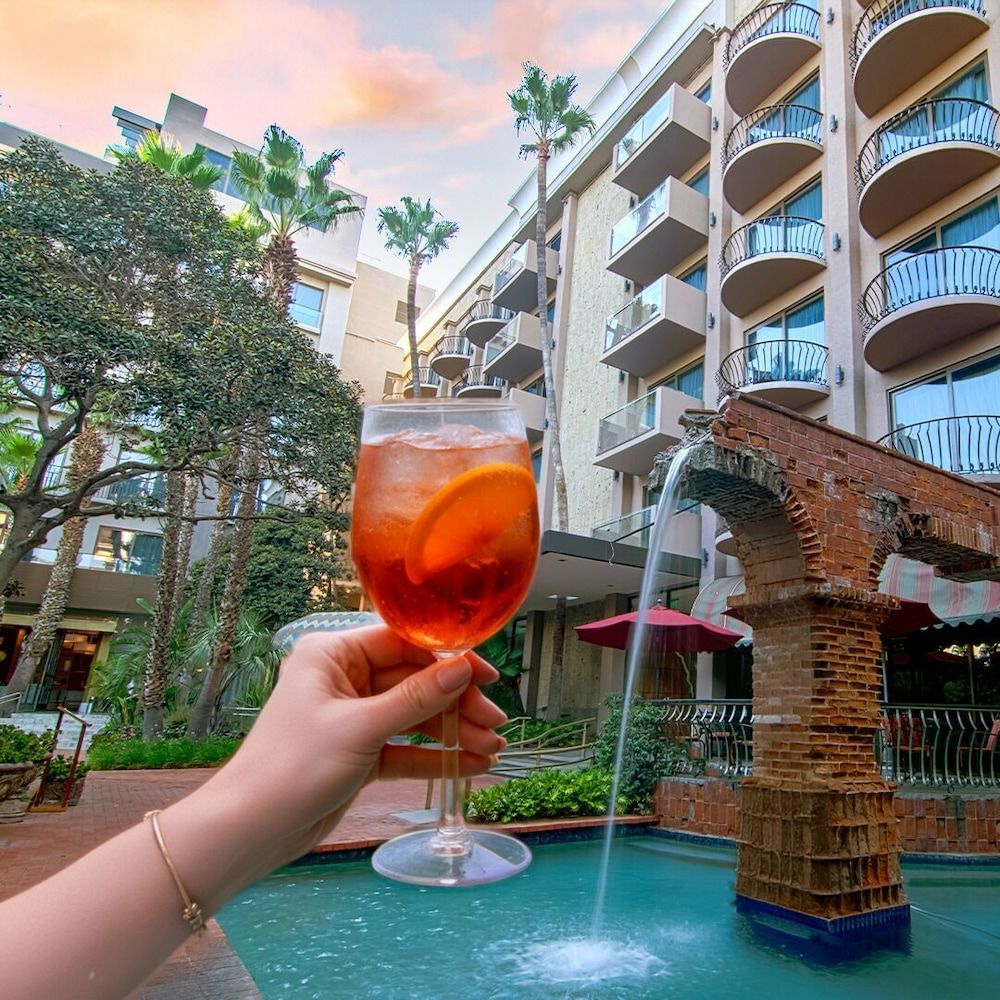 Hotel Lucerna Tijuana 1