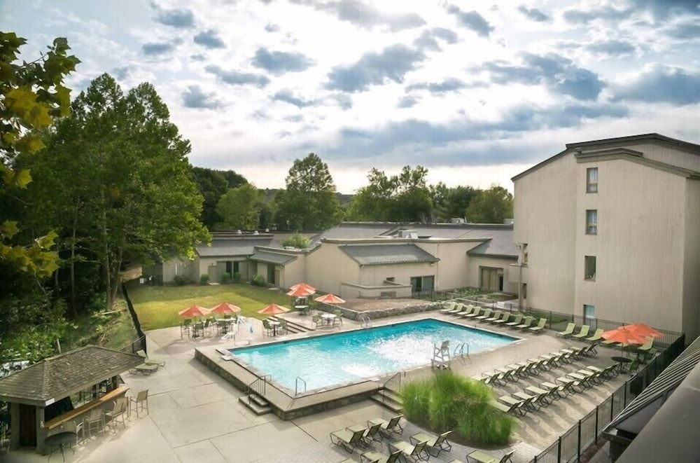 Heritage Hotel, Golf & Conference Center 1