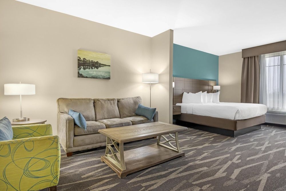 Best Western Plus Centralia Hotel & Suites 1