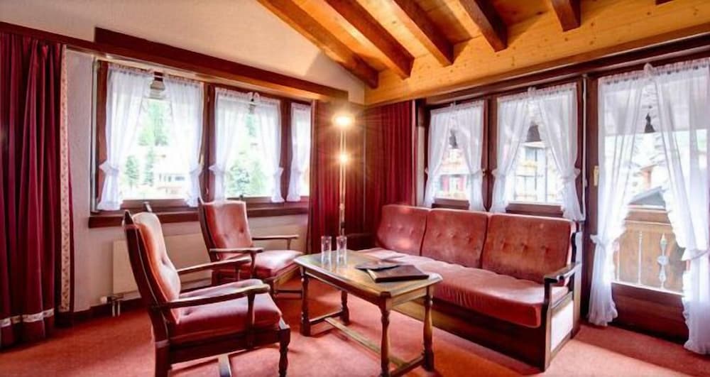 Hotel Astoria 2