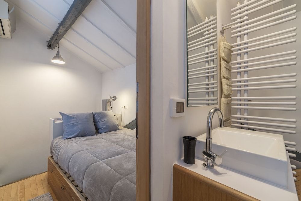 GuestHost - Charming Loft Navona 2