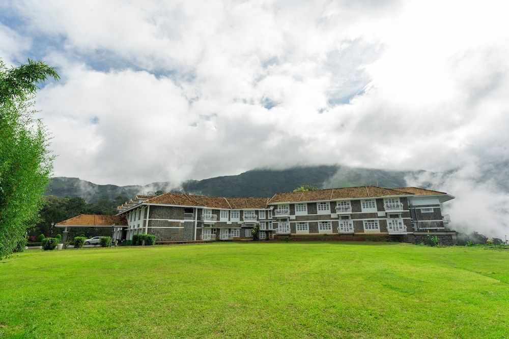 Le Montfort Resort 1