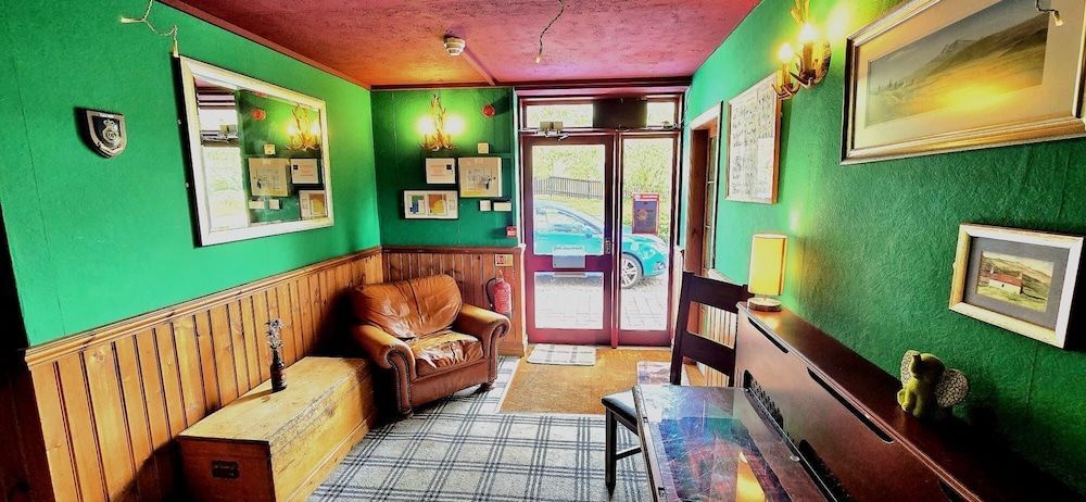 The Strathcarron Hotel 2