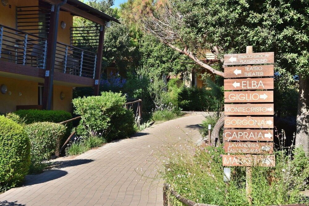 Canado Family Hotel 2