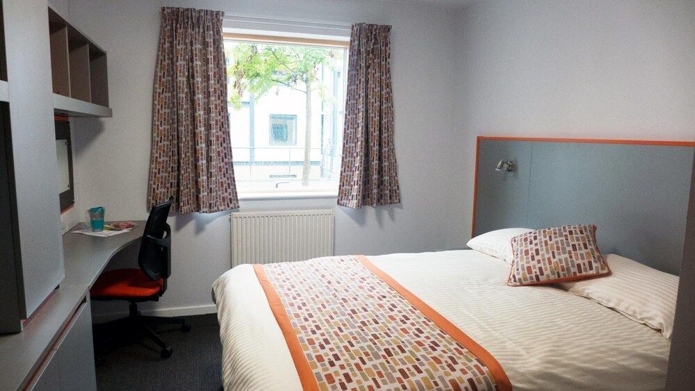 Tyler Court - University of Kent 2
