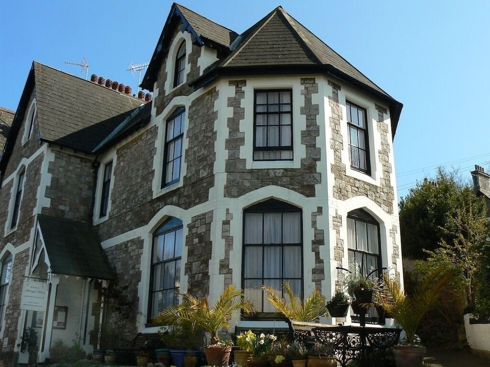 Ashleigh House 1
