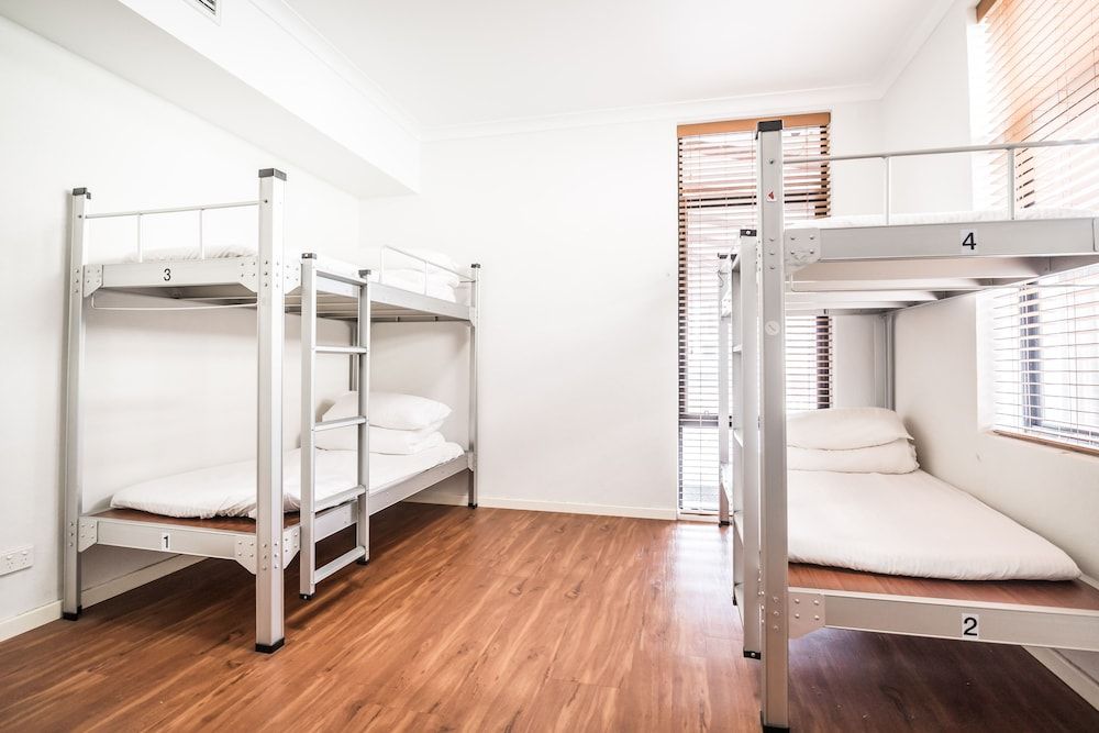 Downtown Backpackers Hostel Perth - note - Valid Passport required for check in 1