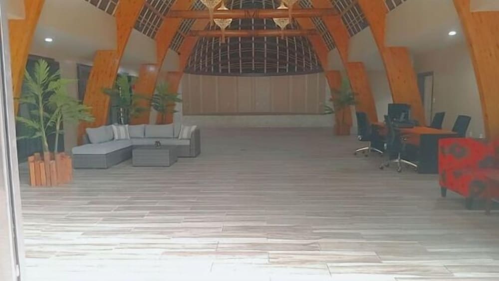 Survivor Samoa Beach Resort 2