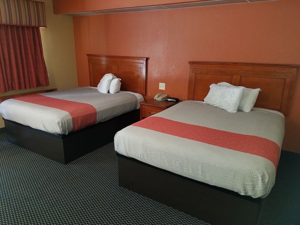 Holiday Terrace Motel 1