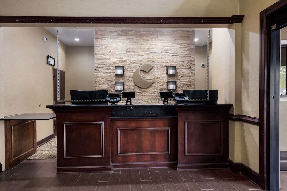 Comfort Inn & Suites Midway - Tallahassee West 2
