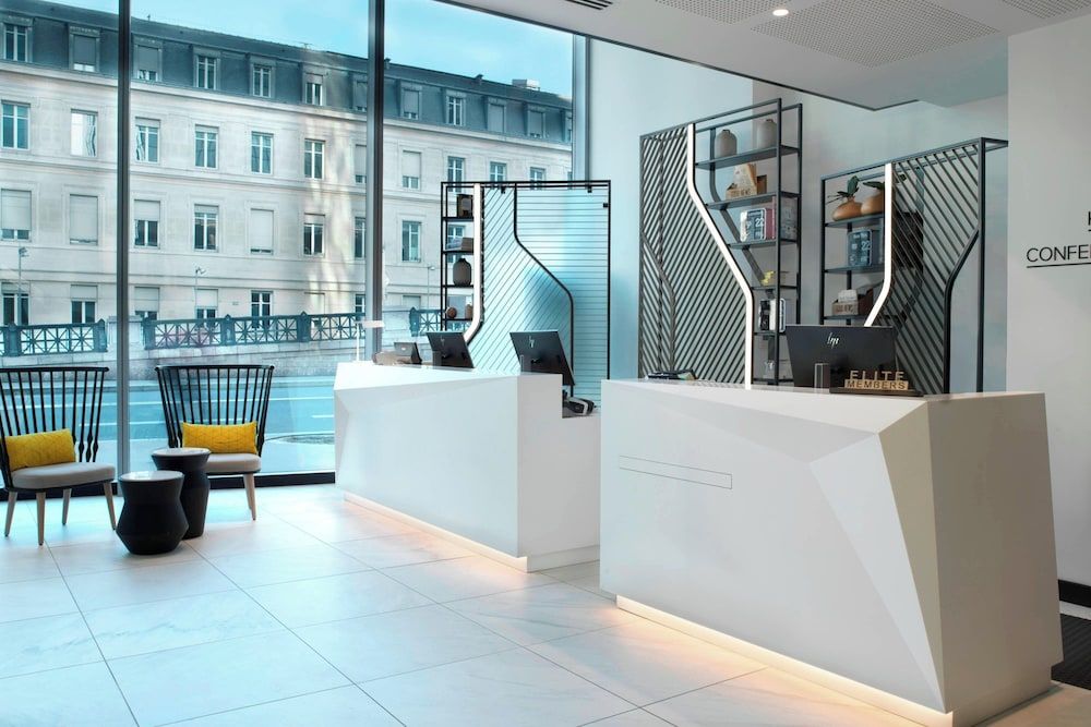 Courtyard by Marriott Paris Gare de Lyon 2