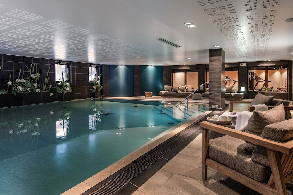 Manali Lodge by Alpine Resorts 1