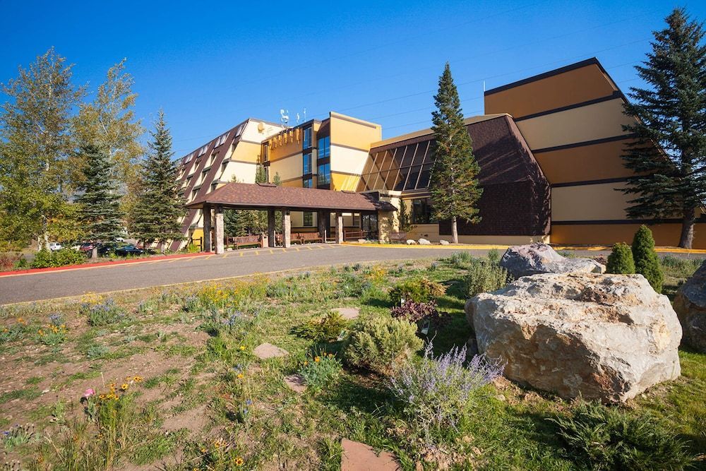 Legacy Vacation Resorts Steamboat Springs Hilltop 1