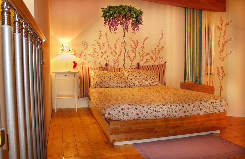 Bombyx Inn 1
