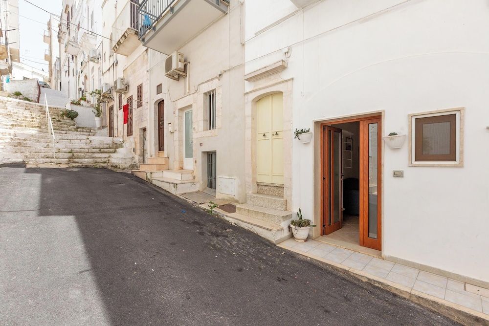 4098 Alcova Barone by Barbarhouse 1