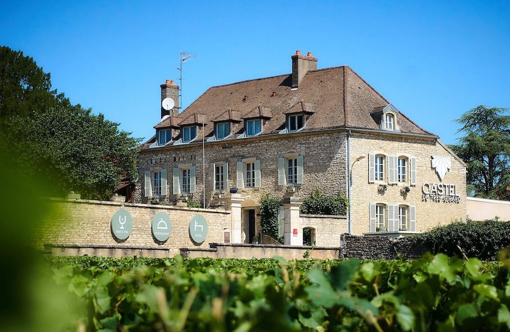 Castel de Très Girard - Hotel & Restaurant - Teritoria 1