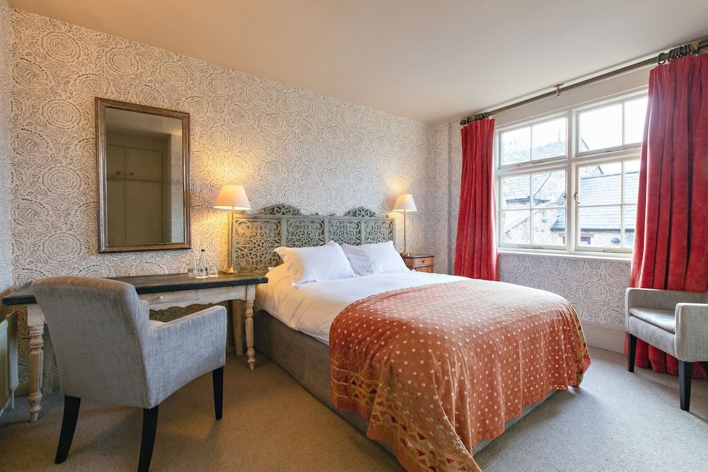 The White Swan Inn 2