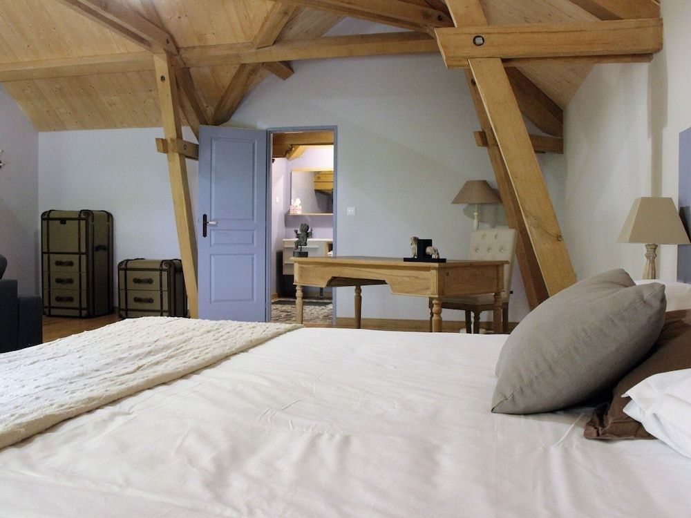 Le Domaine de Montchevreuil 2