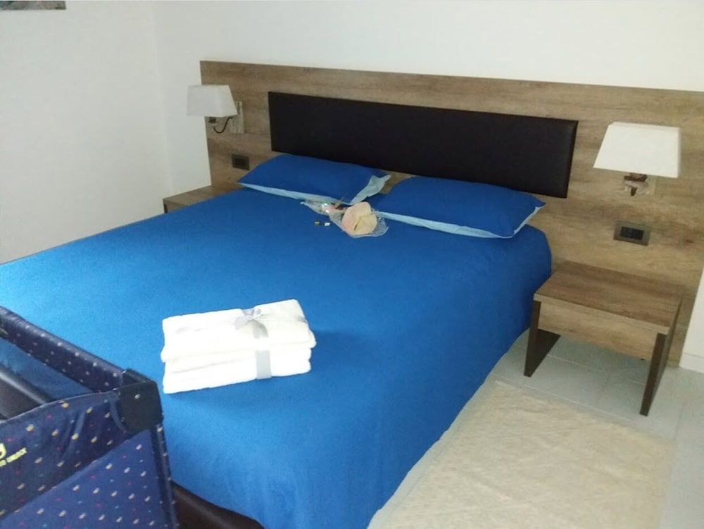 B & B LA MARMIFERA 2