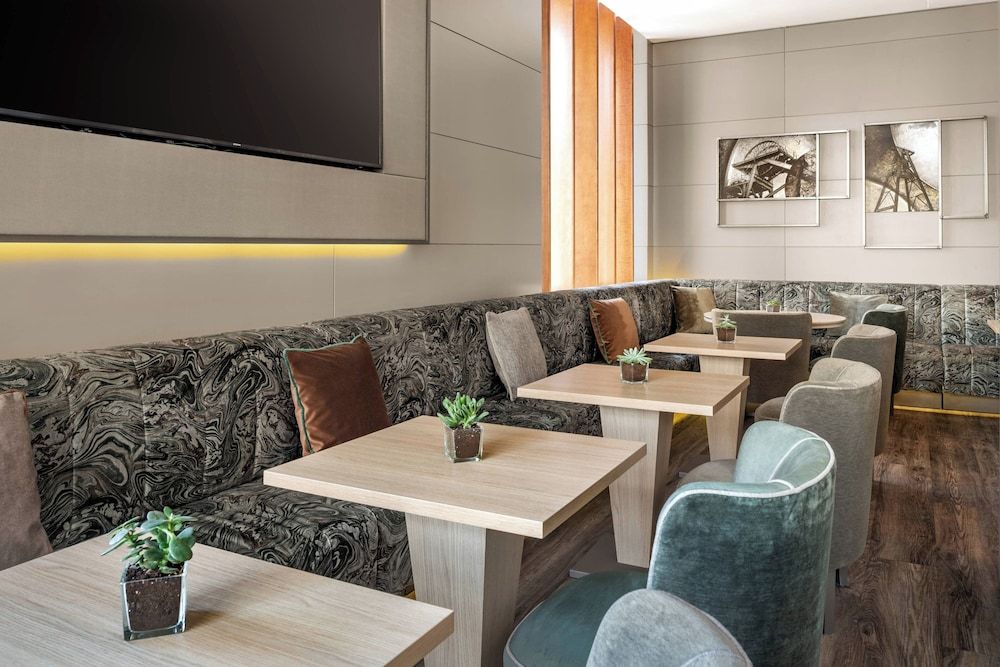 AC Hotel Ponferrada by Marriott 1