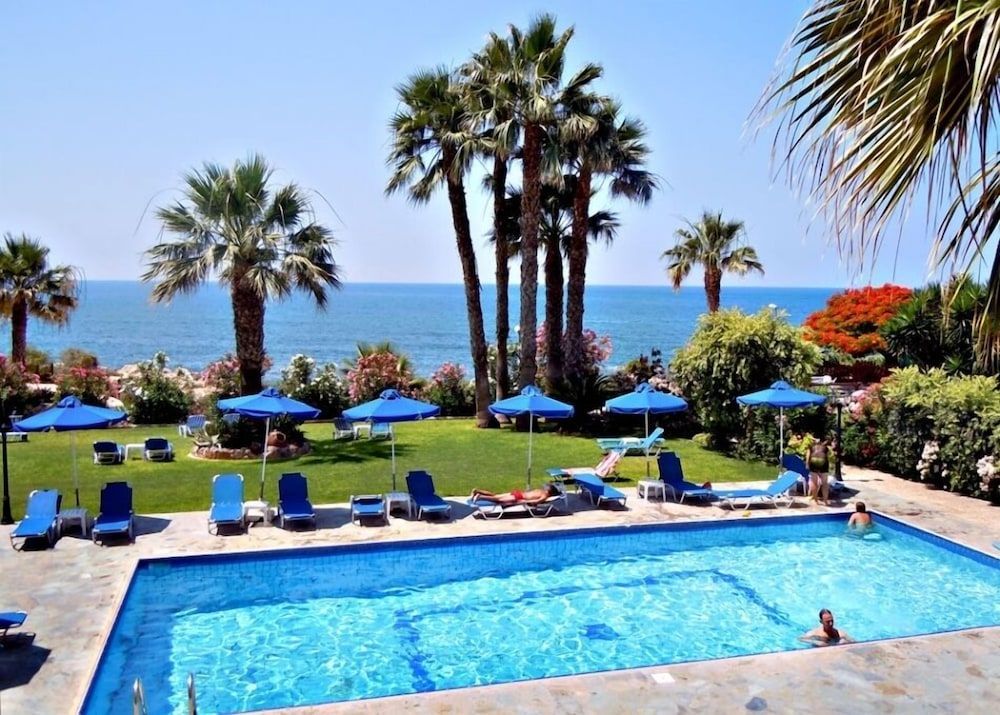 Rododafni Beach Apartments 1