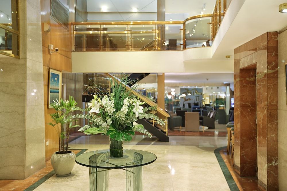 Hotel Dolmen 1