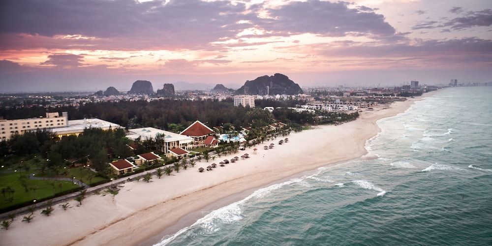 Sandy Beach Non Nuoc Resort 1