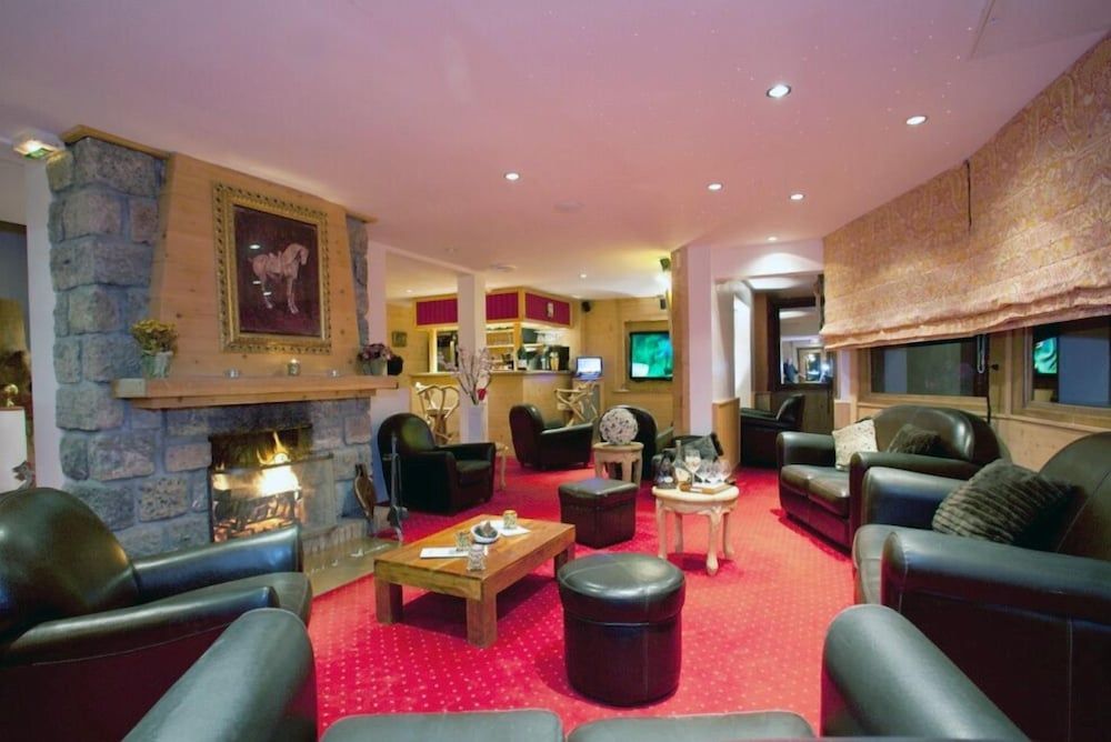 Hôtel Restaurant Le Chalet d'Auron et Spa Inclus 2