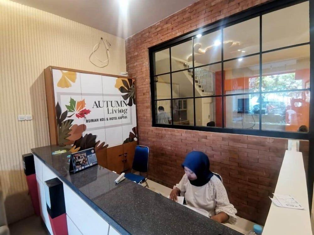 Autumn Living Hotel Kapsul 2