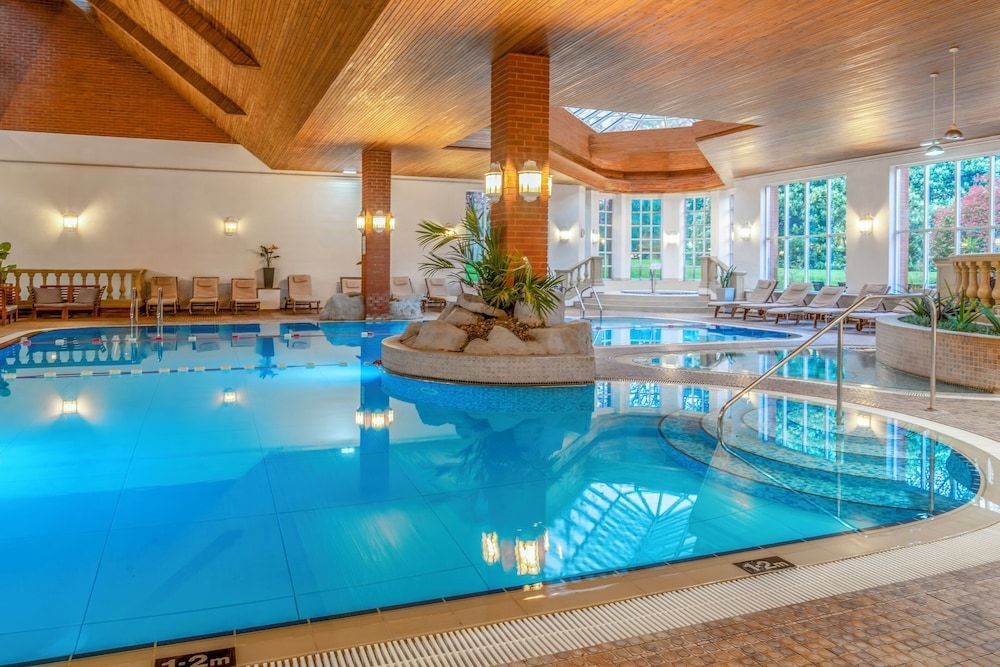Sprowston Manor Hotel, Spa & Golf 1