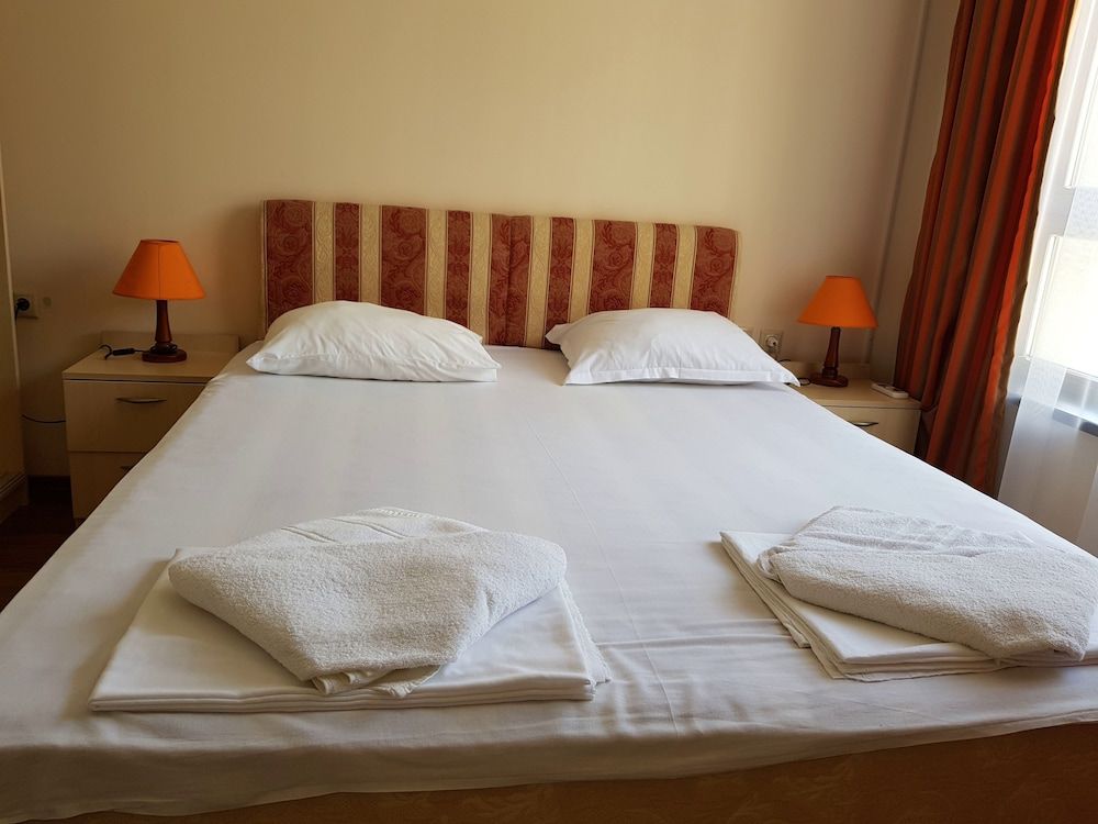 Golden Sands Rentals 2