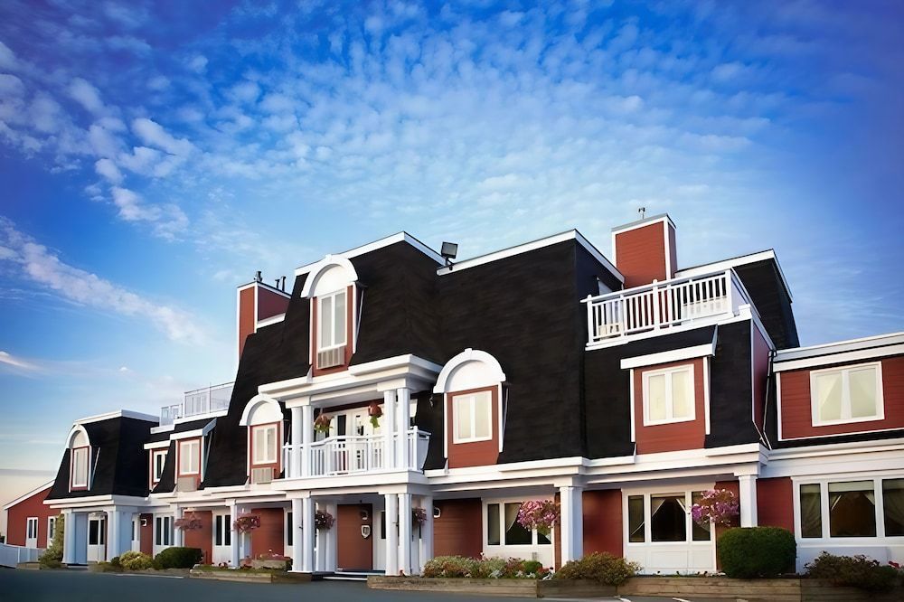 Inn on the Lake 1