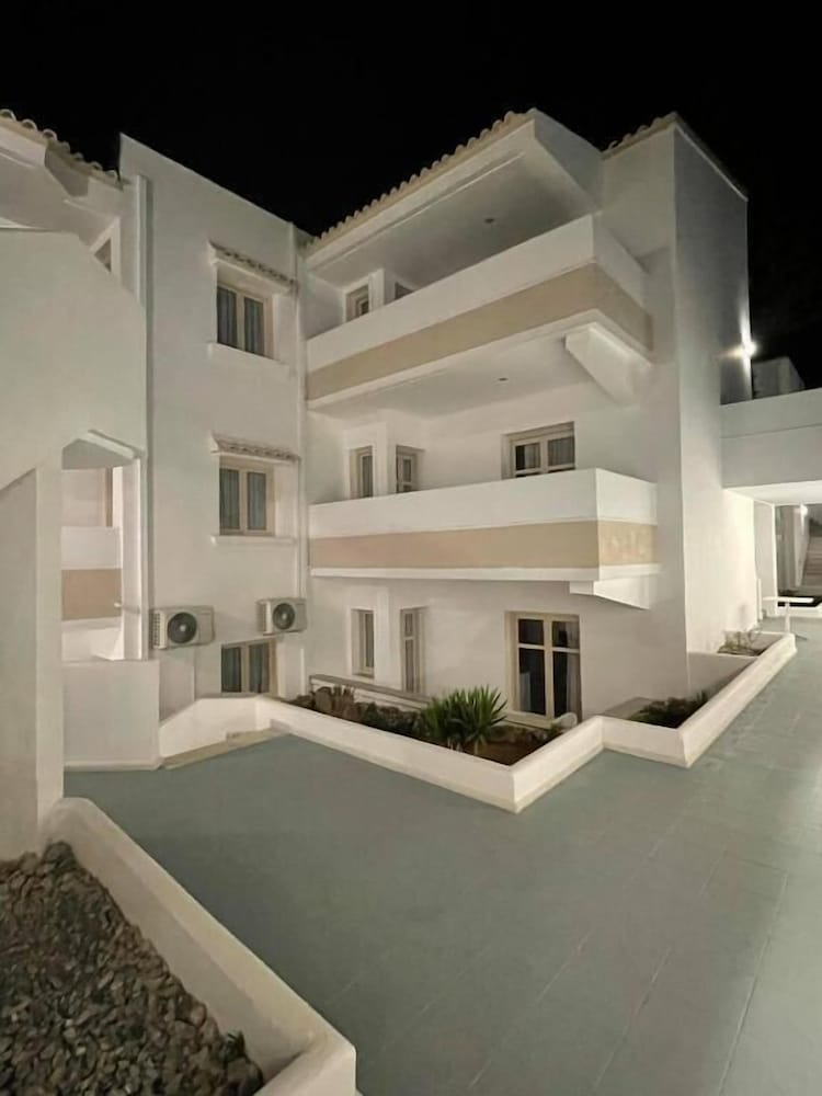 Coralli Beach Hotel 1