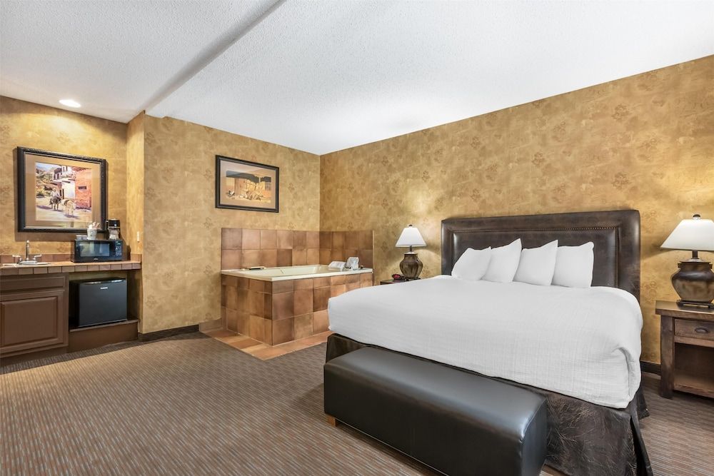 Best Western Plus Inn of Santa Fe 1