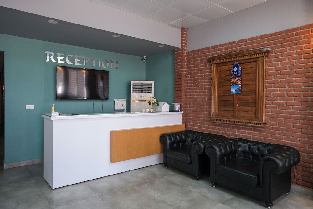 AZAK BLUE OTEL 2