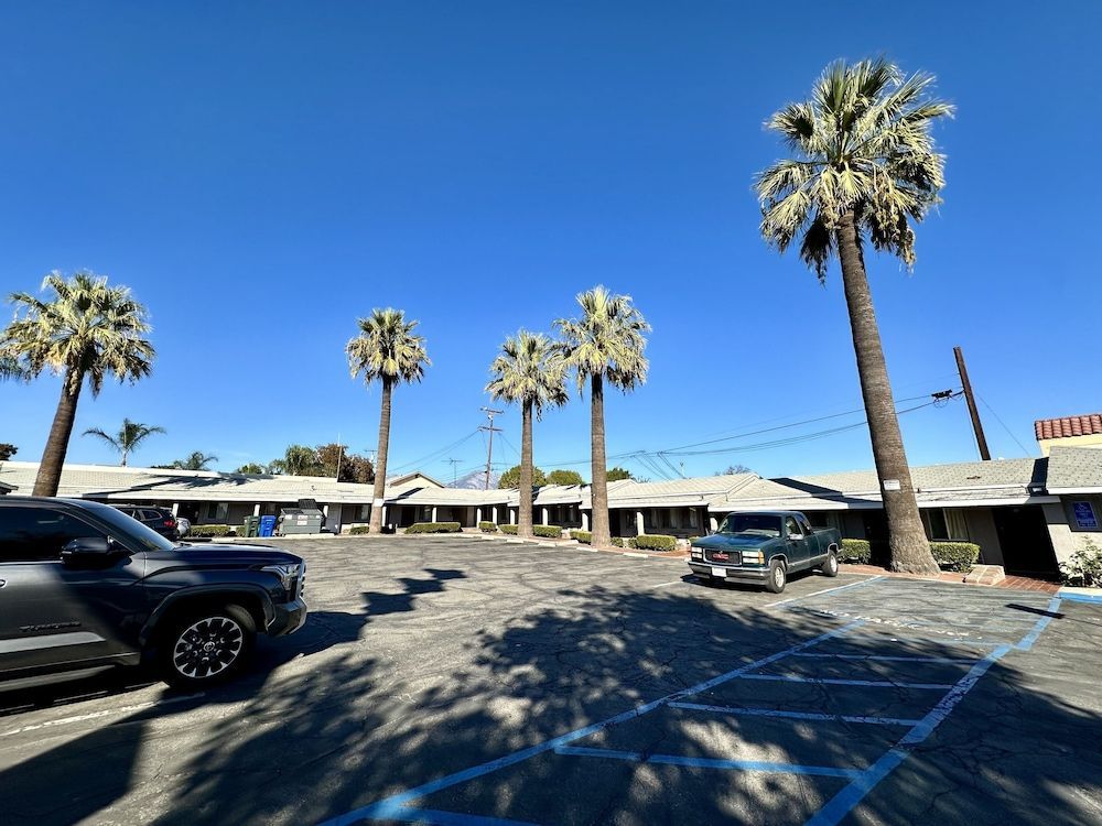 Pala Motel 1